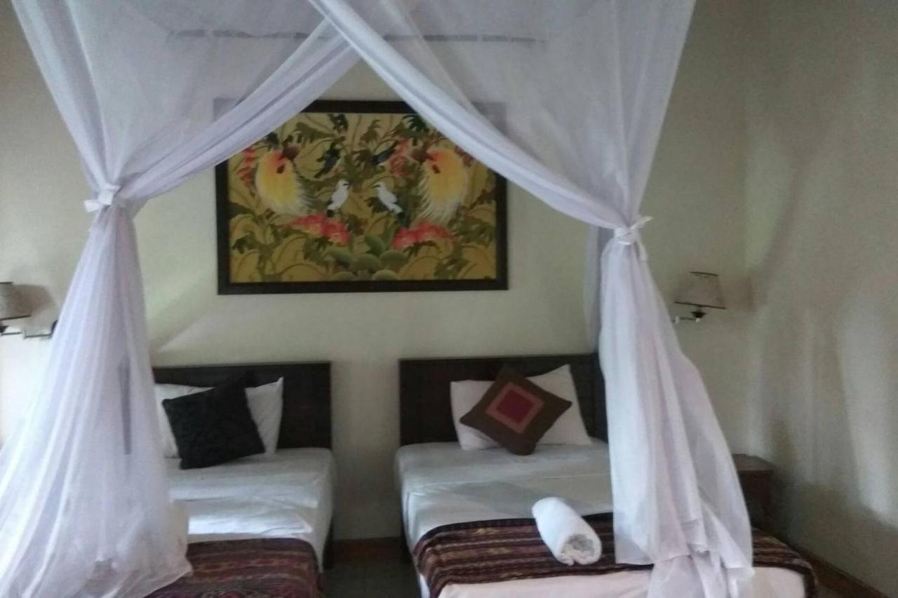 Van Karning Bungalow Pemuteran Екстериор снимка