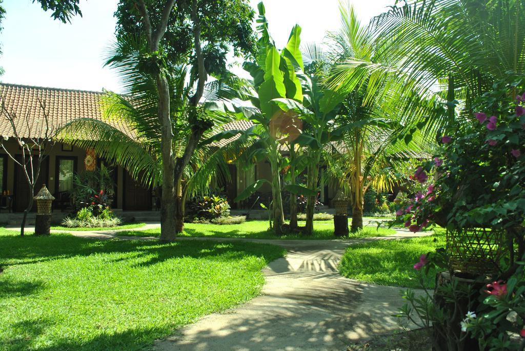 Van Karning Bungalow Pemuteran Екстериор снимка
