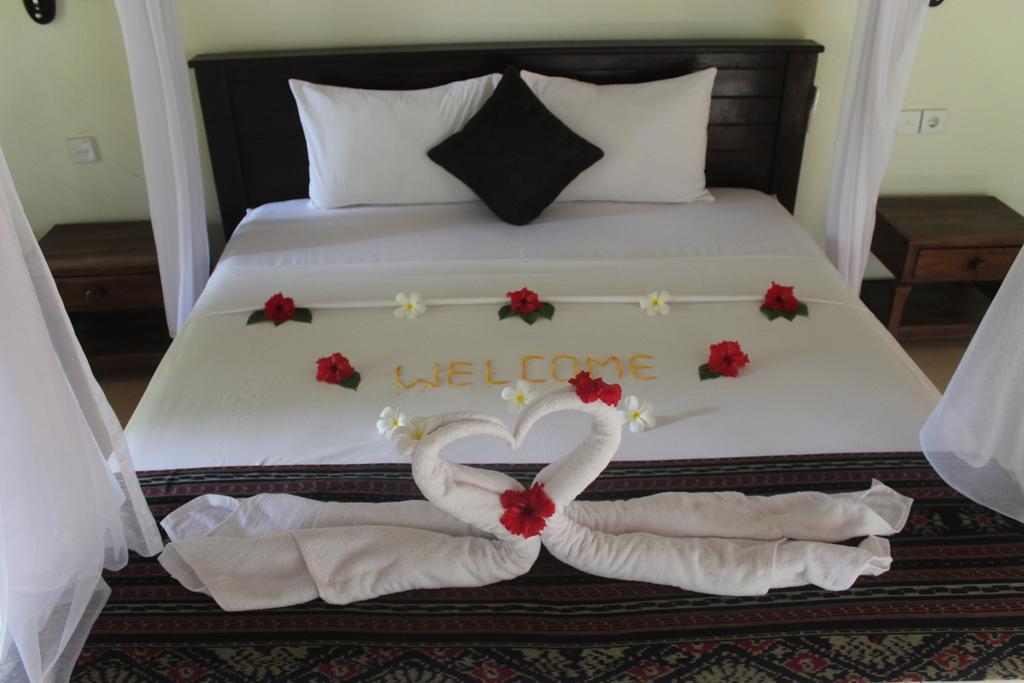 Van Karning Bungalow Pemuteran Екстериор снимка