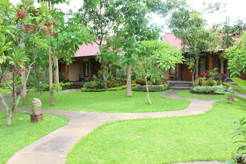 Van Karning Bungalow Pemuteran Екстериор снимка