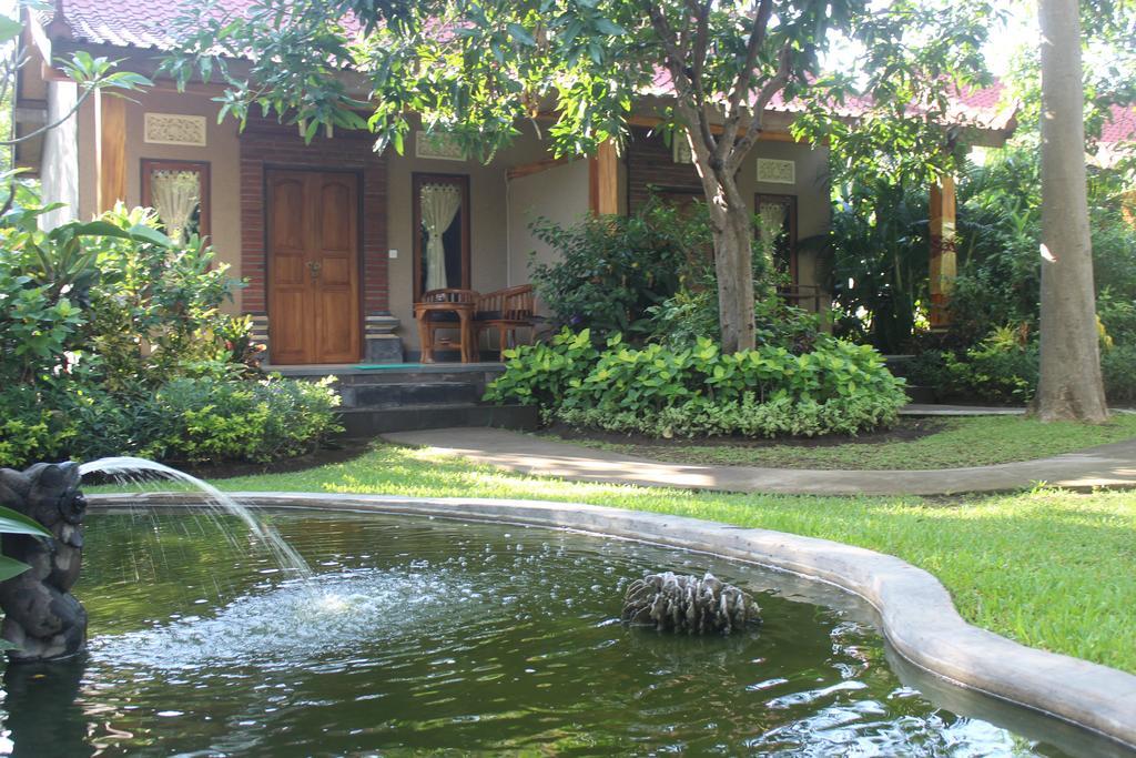 Van Karning Bungalow Pemuteran Екстериор снимка