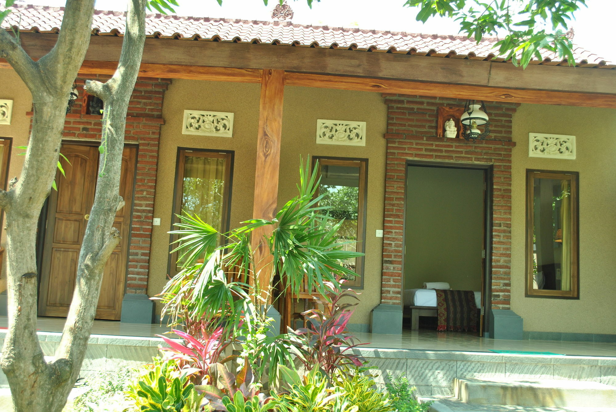 Van Karning Bungalow Pemuteran Екстериор снимка